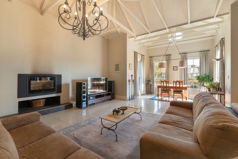 4 Bedroom Property for Sale in Val De Vie Estate Western Cape